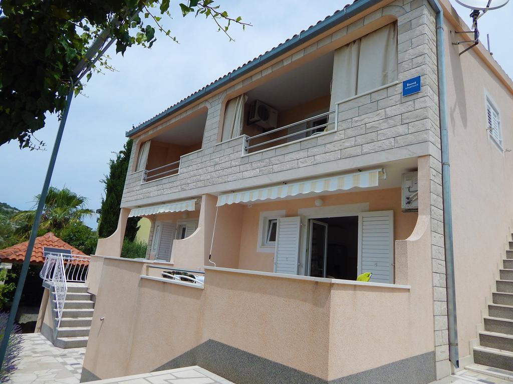 Apartments Nedjeljka Ražanj Exterior foto